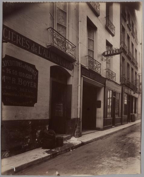 Hôtel meublé national Jules César, 6ème arrondissement, Paris. | Paris  Musées